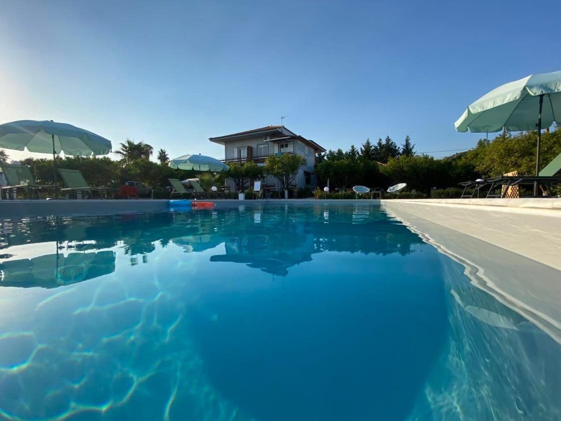 Ktima Klimentini Apartment Vivari Bagian luar foto